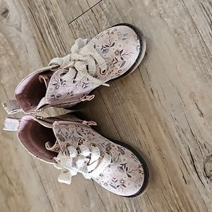 Cat & jack combat boots